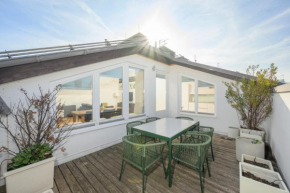 Vienna Rooftop Haven 120m, 3BR, Terrace, City Views!